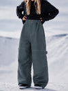 Pantalon de snowboard ample UrbanCraft pour femmes, conçu pour une mobilité accrue des genoux.