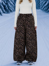 Women's loose-fitting, durable snowboard pants with a versatile urban style