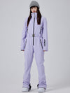 Combinaison de ski intégrale Arctic Chic pour femme, style montagnard glamour.