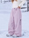 Women's loose-fitting, durable snowboard pants with a versatile urban style