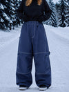 Pantalon de snowboard ample UrbanCraft pour femmes, conçu pour une mobilité accrue des genoux.