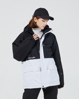 Veste de snowboard imperméable Arctic Queen pour femme, pratique et idéale pour les sports d'hiver.