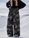 Pantalon de snowboard cargo ample et extensible pour femme, style freestyle, en tissu Techline utilitaire et résistant.