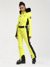 Combinaison de ski une pièce Gsou Snow Classic pour femme, coupe évasée, bordure en fausse fourrure, modèle Dawn.